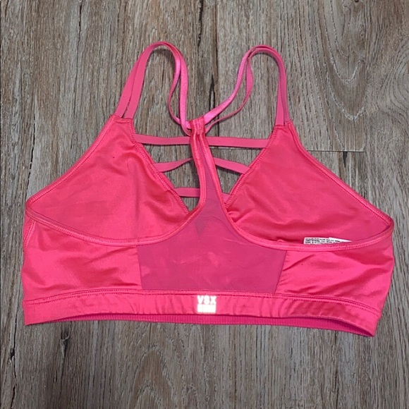 *SOLD* Victoria Secret Sports Bra - Picture 2 of 3